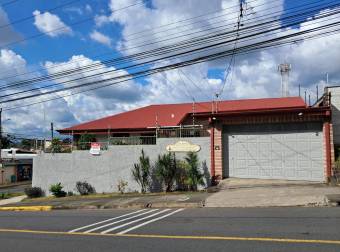 HEREDIA MERCEDES NORTE VENDO CASA $305.000