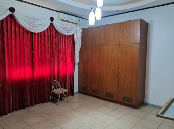 HEREDIA MERCEDES NORTE VENDO CASA $305.000