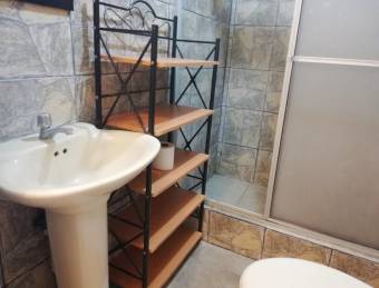 se vende excelte casa esquinera en pozos de santa ana 20-1508