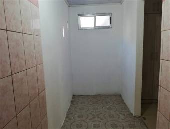 se vende excelte casa esquinera en pozos de santa ana 20-1508