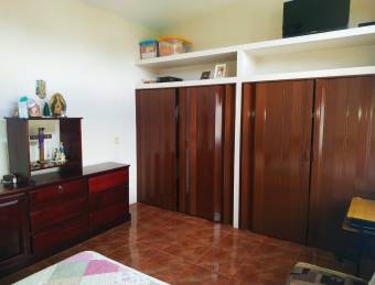 V#49 Acogedora casa en venta/ Ciudad Colón