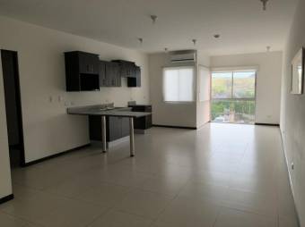 si buscas alquilar apartamento con exclente distribucion y espacios amplios es es! 20-691