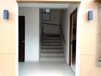 se alquila apartamento a estrenar en san pedro 20-709