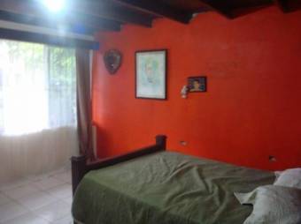 Cómoda y Hermosa Casa en Venta.  En  Guápiles.  CG-20-903