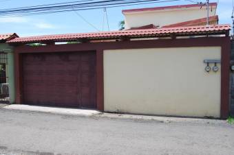 Espectacular  y  Cómoda Casa en Venta.  En PuntaArenas.  CG-20-1318