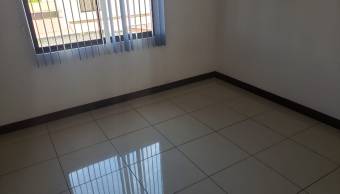 House for rent condominium clear water 500,000 colones.