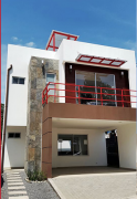 Se Vende Casa en Condominio TECKNAU, Santo Domingo, Heredia
