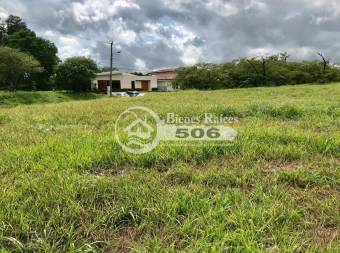 Lote esquinero Hacienda Los Reyes La Guácima Alajuela #1059