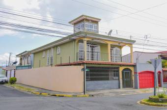Venta de casa ubicada en Cartago, La Unión, Urbanización Monserrat