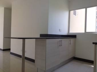 Apartamento en condominio para estrenar.