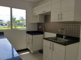 Apartamento en condominio para estrenar.