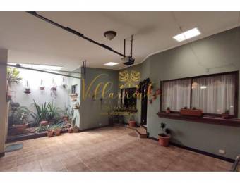 V#107 Acogedora propiedad en venta/ Moravia-San José