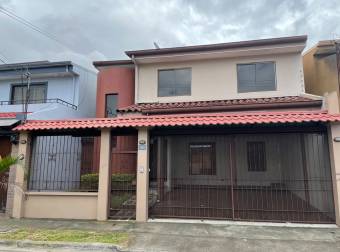 Venta de casa ubicada en Cartago, La Unión, San Juan, Urbanización Monserrat
