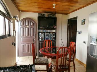 VENTA DE PROPIEDAD CON CASA Y BODEGA, CARTAGO