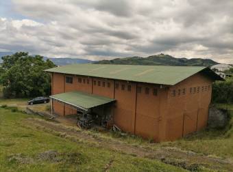 VENTA DE PROPIEDAD CON CASA Y BODEGA, CARTAGO