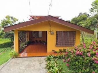 MLS-21-2213 VENTA CASA VERBENA NORTE TURRIALBA 