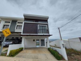 MLS-22-1840 VENTA CASA AGUA CALIENTE CARTAGO