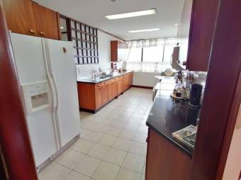 MLS-22-2629 VENTA APARTAMENTO ROHRMOSER SAN JOSE