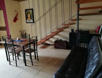 Vendo  bella casa con apartamento en SAN ISIDRO HEREDIA