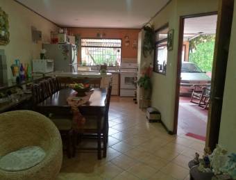 Vendo casas diferente precio en HEREDIA