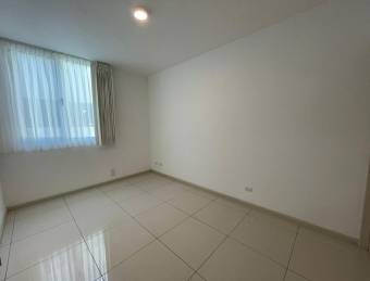 ALQUILO apartamento $625 en HEREDIA