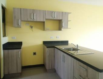 Apartamento en venta en Alajuela, Alajuela. RAH 22-2352