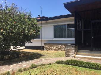 VENTA DE PROPIEDAD EN SAN FRANCISCO DE DOS RÍOS