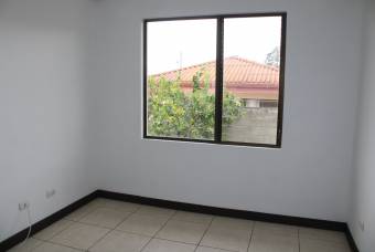 Se vende casa en Tres Ríos, residencial privado