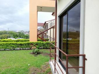 Apartamento en venta en Alajuela, Alajuela. RAH 22-2352