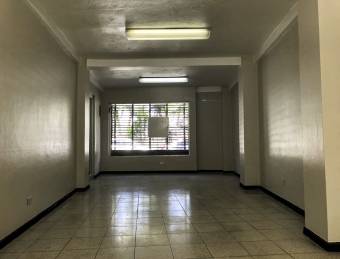 VENTA DE EDIFICIO CON CASA, SAN PEDRO DE MONTES DE OCA