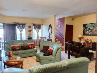 MLS-22-565 VENTA CASA OREAMUNO CARTAGO