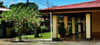 Casa en venta en Quepos, Puntarenas. RAH 22-639