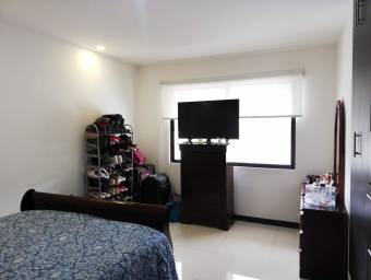 Casa en venta en Santa Ana, San José. RAH 21-1616