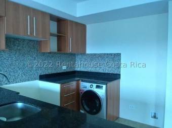 Se alquila apartamento en los Yoses San Jose 22-2246