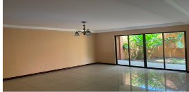 Venta de casa ubicada en San José, La Uruca