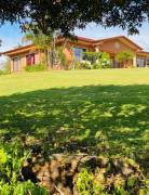 Se vende hermosa propiedad de 5326 metros, con casa de 150 m2 cuadrados de construcción.