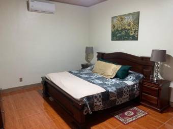 MLS-23-3304 VENTA CASA CIUDAD COLON SAN JOSE