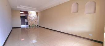 House for sale in Mercedes Norte, Heredia.