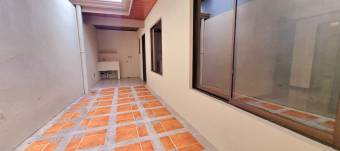 House for sale in Mercedes Norte, Heredia.