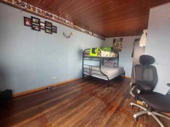 MLS-23-3376 VENTA CASA MERCEDES SUR HEREDIA