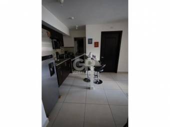 Apartamento de alquiler ubicado en Ayarco, Curridabat