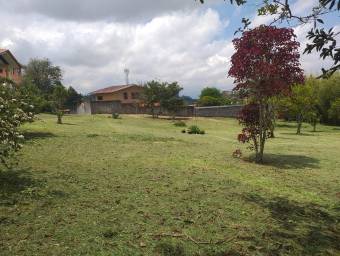 Fabulosa Casa con Estupendo Lote de 5.000Mts2 en SanLuis en Venta. CG-23-2772