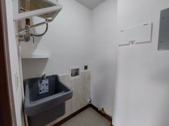 MLS-23-3312 ALQUILER APARTAMENTO TIBAS SAN JOSE