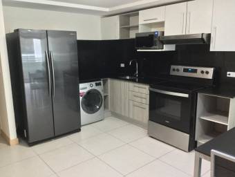 Se alquila apartamento semi amueblado en Ulloa Heredia 23-3144