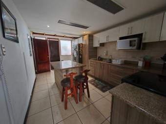 MLS-23-913 VENTA CASA MORAVIA SAN JOSE