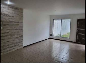 Se alquila espacios apartamento con patio en pozos de Santa Ana 23-3446