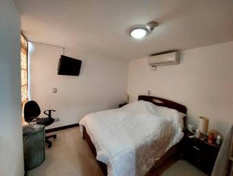 Se alquila espacioso apartamento en pozos de Santa Ana 23-3476