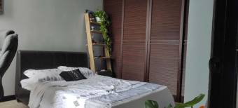 Se vende espacioso apartamento  en san sebastian San Jose 23-3471