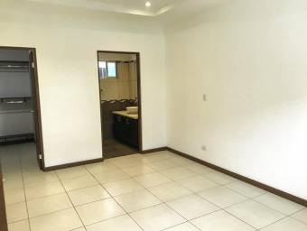 VENTA DE APARTAMENTO EN SANTA ANA