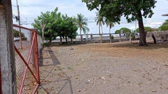 VENTA Lote frente al mar, Paseo de los Turistas, Puntarenas